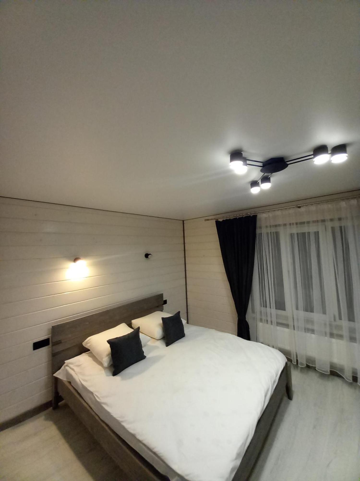 Holiday home між тростяном та рікою Slavske