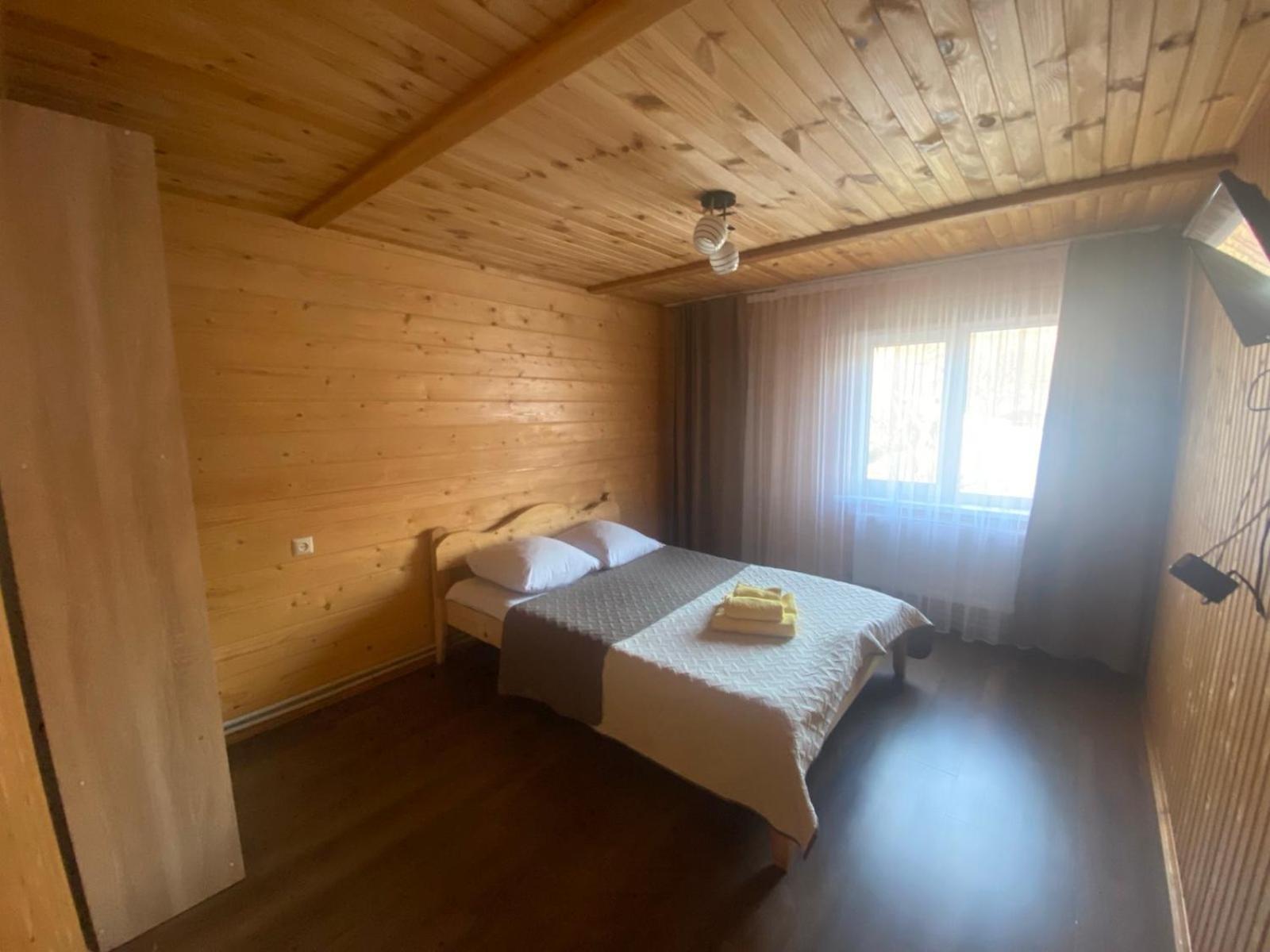 між тростяном та рікою Holiday home Slavske